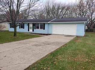 904 W Renee Dr, Fremont, IN 46737