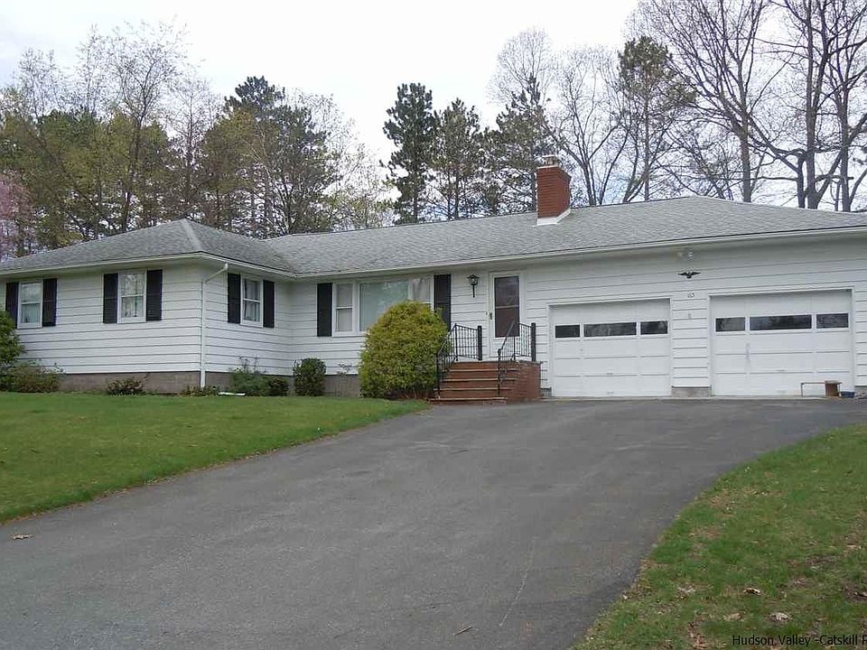 1st image of 165 Conifer Ln