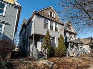 2423 N Booth St #2425, Milwaukee, WI 53212