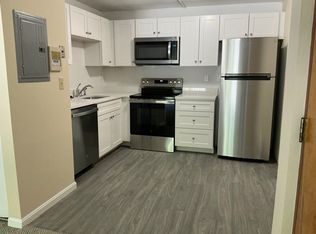 121 North St #21, Medfield, MA 02052