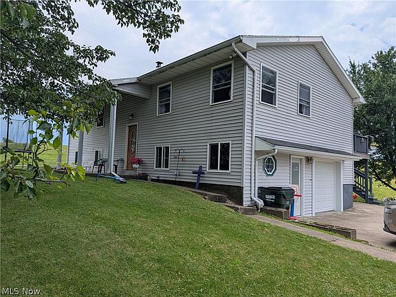 2nd image of 41401 Hanover Ridge Rd