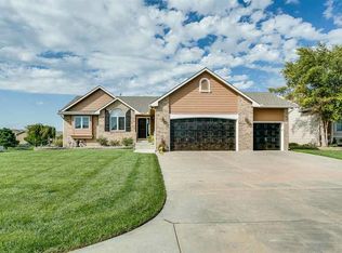 7918 W Lang Cir, Wichita, KS 67205