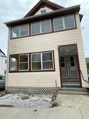 47 Gould Ave #2 Photo 1
