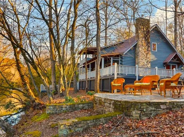 90 Riverwood Ln, Ellijay, GA 30536