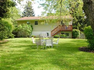 648 Elmwood Dr, Buffalo Grove, IL 60089