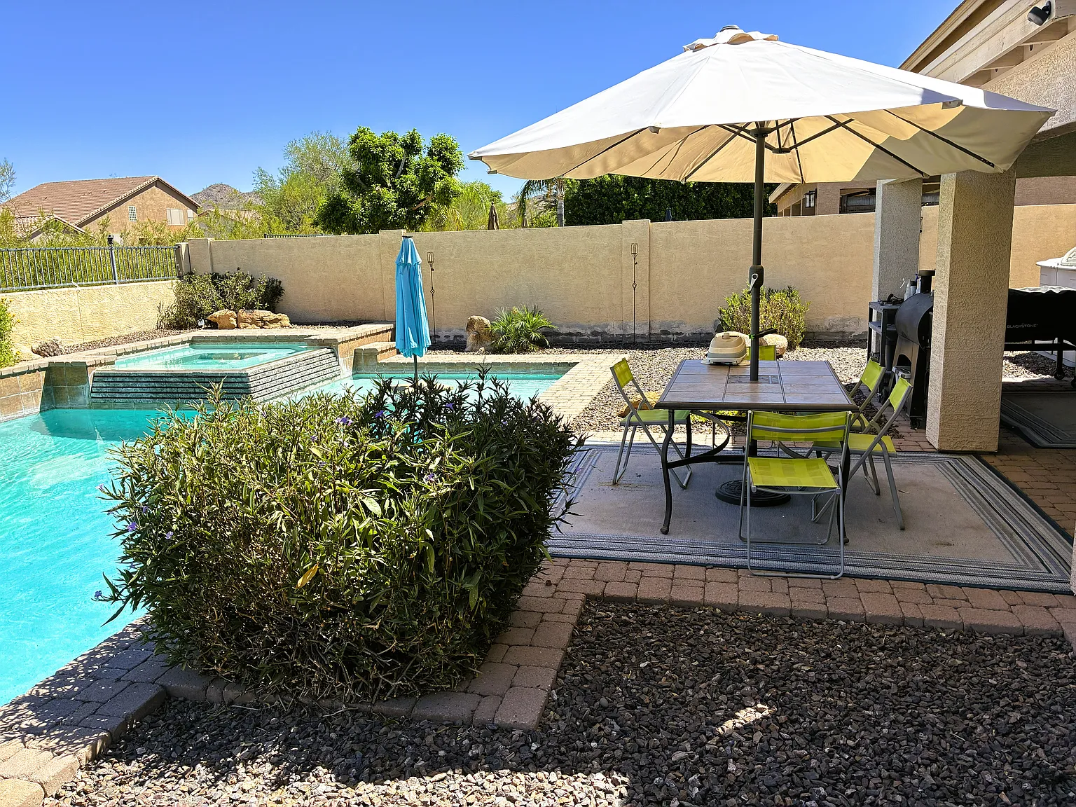 4 bed, 2.5 bath, 3098 sqft, $3,195 — Photo 2