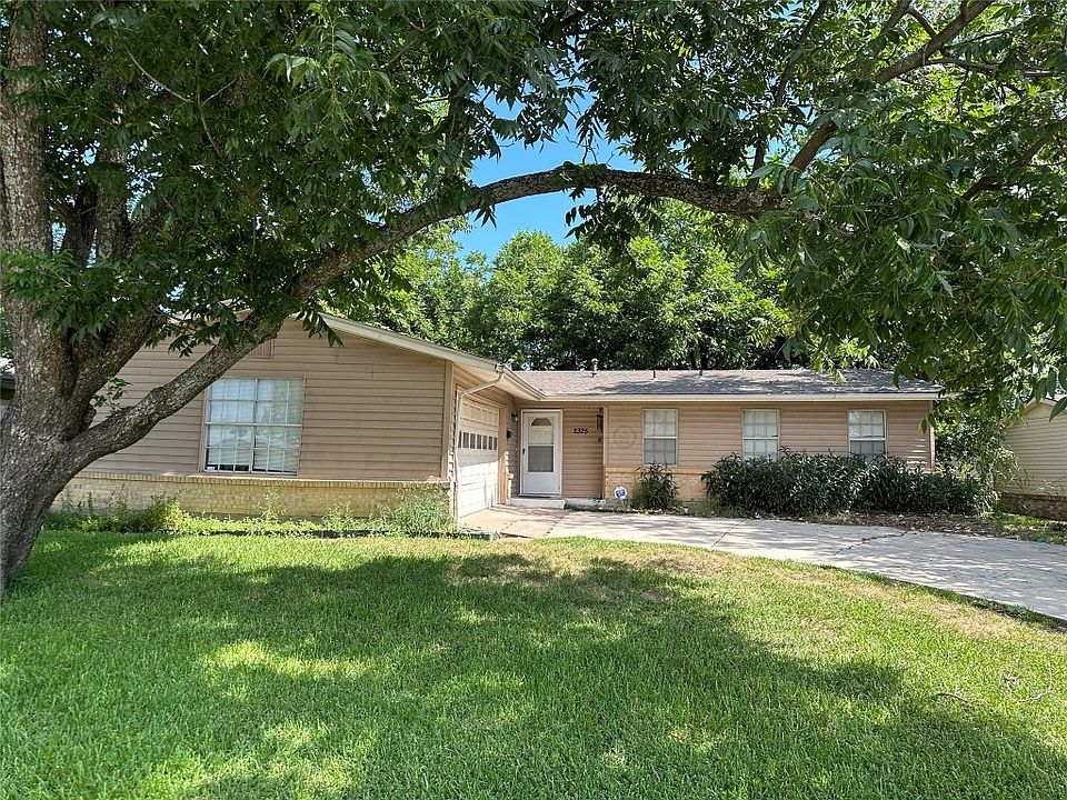1st image of 2325 Bayberry Dr
