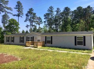 44 Hillbilly Ln, Coats, NC 27521