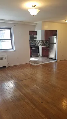 Rented by Aidonis Realty | media 2