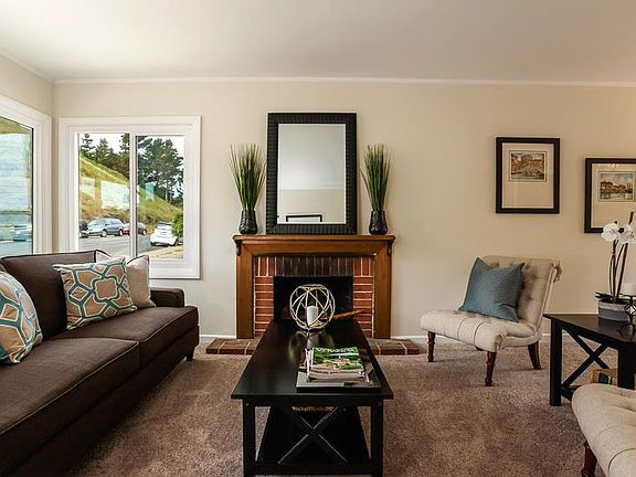 5th image of 714 Larch Ave