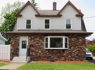 96 Tyler St, East Haven, CT 06512