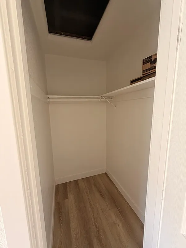 1615 Cherry Ave — Photo 4