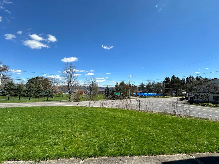 1945 W Lake Rd #3 — Photo 20