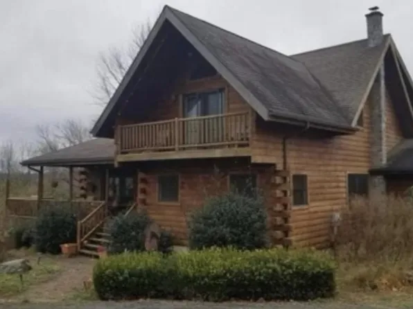 133 Greenfield Rd, Scott Township, PA 18433