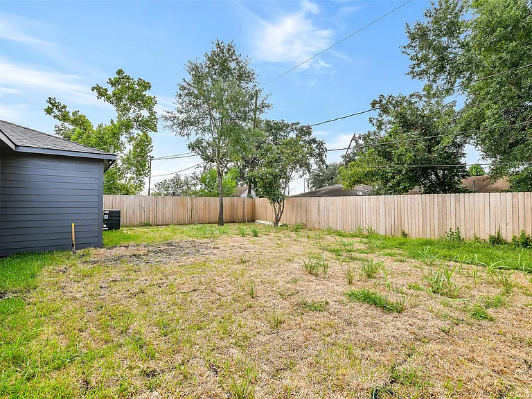 6103 Cavalier St #A — Photo 20