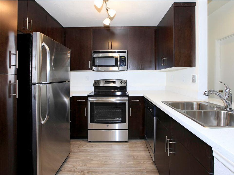 1st image of 780 Camino De La Reina APT 343
