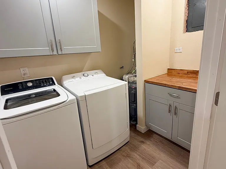 333 Washington Ave N #E — Photo 14