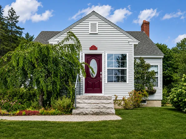 21 Franklin St, Waterville, ME 04901