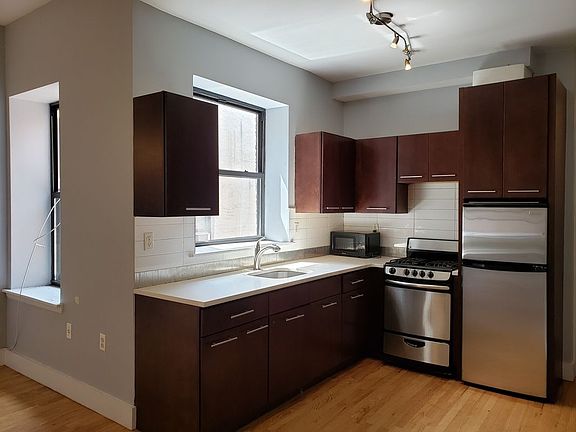 5th image of 188 Marcus Garvey Blvd APT 403