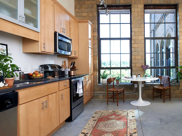 Schmidt's Artist Lofts — Photo 29