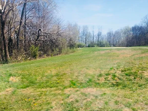 406 Crooked Stick Dr, Bedford, IN 47421