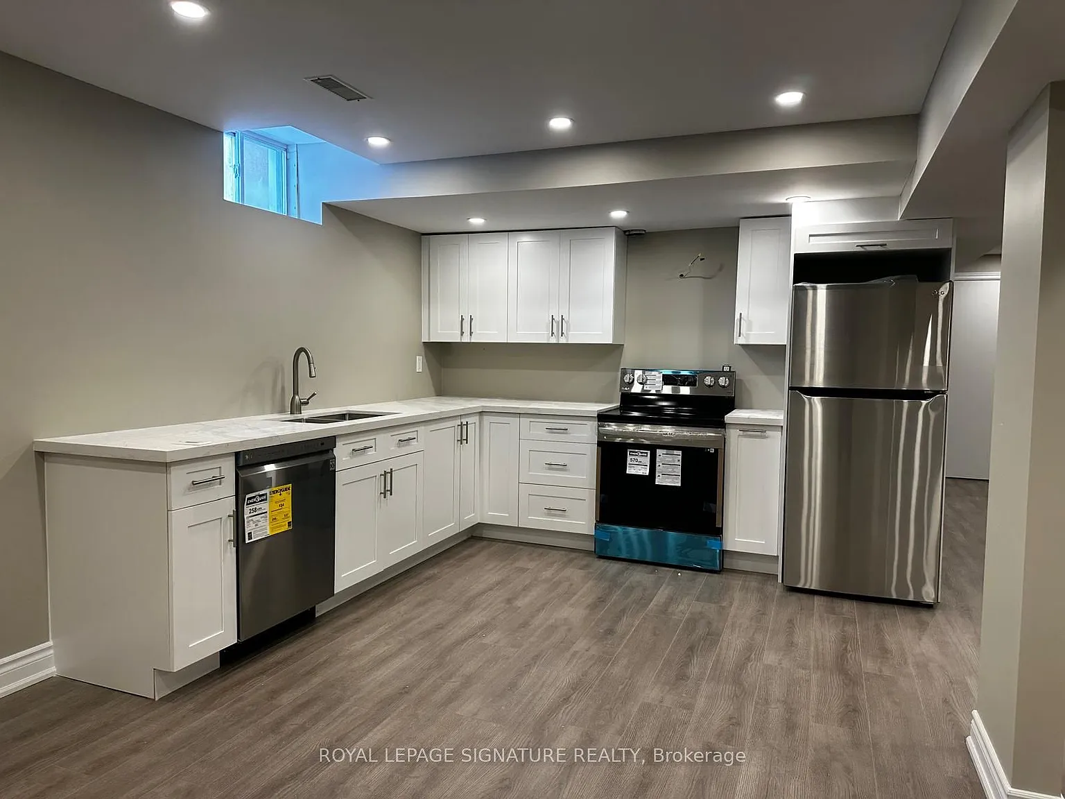 2 bed, $2,050 — Photo 3
