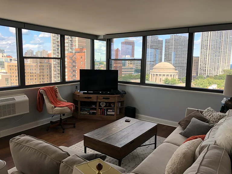 2700 N Hampden Ct #14B — Photo 11