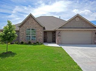 1209 SW Horizon St, Bentonville, AR 72712