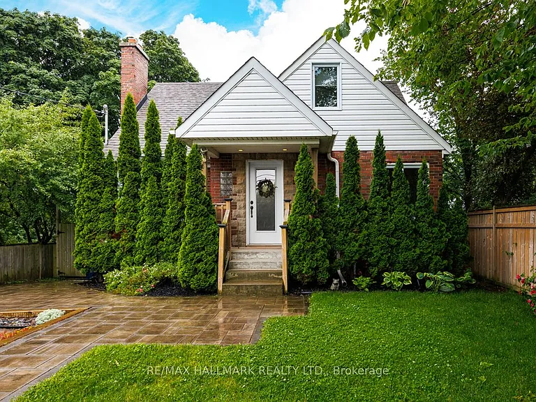 1885 Kingston Rd #BASEMENT — Photo 12