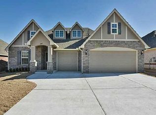 2449 S Oak Ave, Broken Arrow, OK 74012