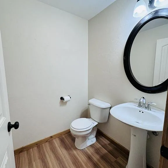 1043 Road Runner St — Photo 6