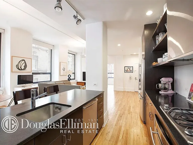 50 Pine St #7S — Photo 2