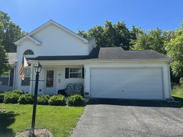 3214 Debra Dr, Island Lake, IL 60042