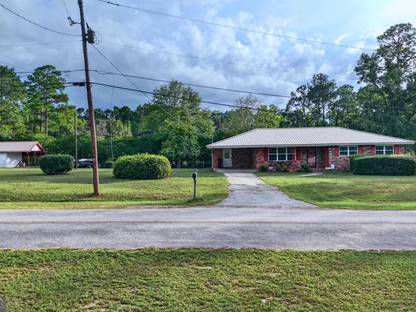 104 Azalea Ln, Reidsville, GA 30453