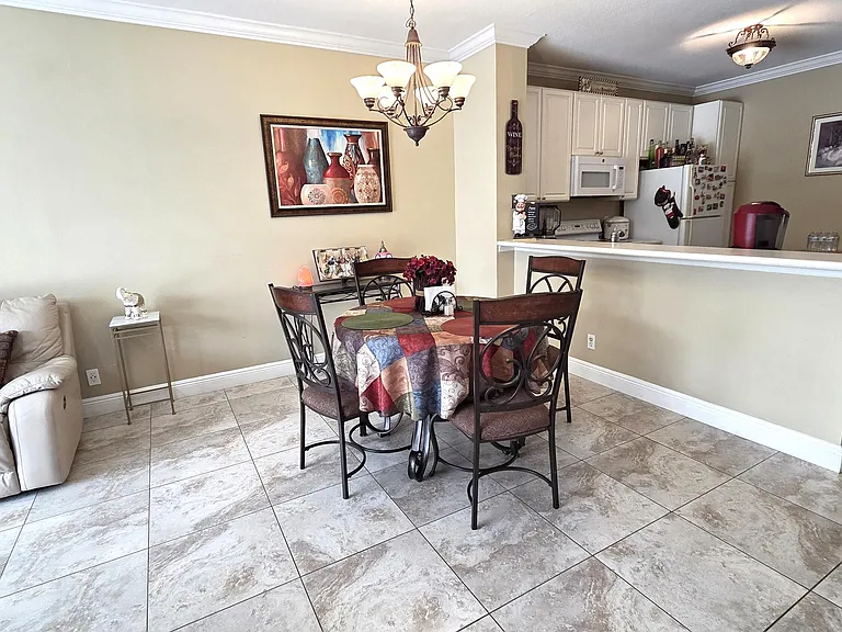 9664 Porta Leona Ln — Photo 5