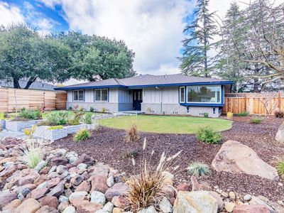 2083 Louise Ln, Los Altos, CA, 94024