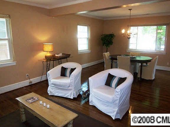 another shot of the huge great room