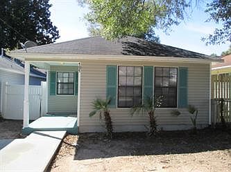 2nd image of 121 N Reus St