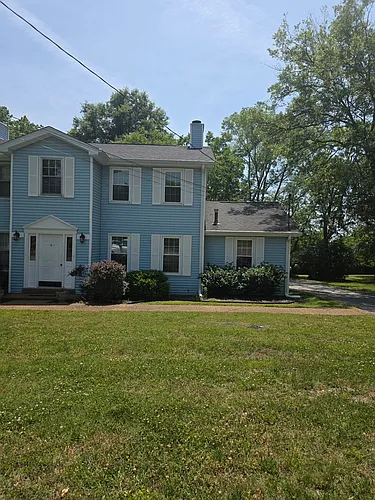 104 Twin Oaks Ct #B Photo 1