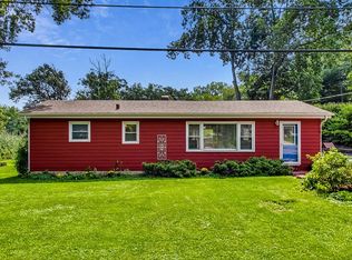 115 Muriel Rd, Spring Grove, IL 60081