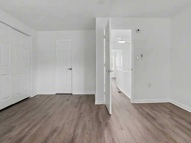 1028 Kenyon St NW — Photo 25