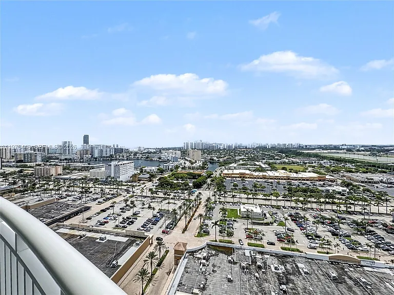 1755 E Hallandale Beach Blvd #2207E — Photo 30