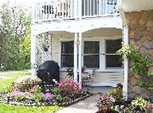 1 Burnham Ct, Fishkill, NY 12524