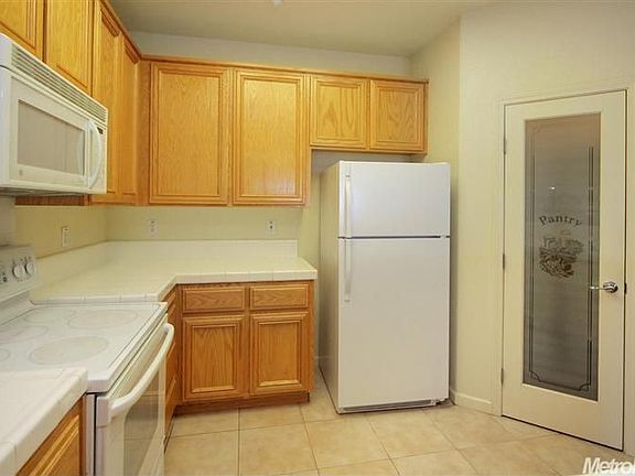 2nd image of 768 Laugenour Dr