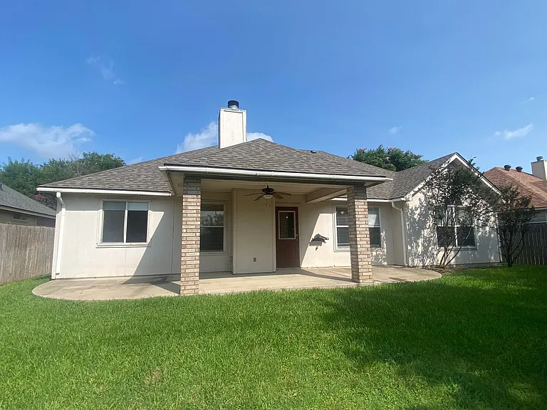 921 Westway Dr — Photo 22