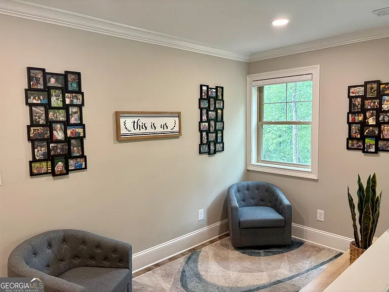 76 Hatch Dr — Photo 11