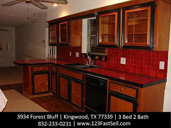 5th image of 3934 Forest Bluff Dr