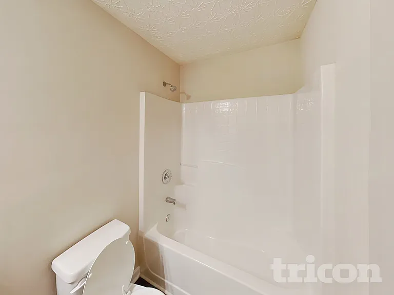1024 Weatherwood Pl — Photo 9