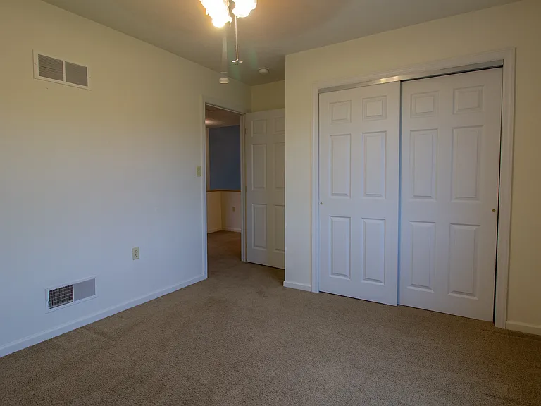 918 Harold Ave #918 — Photo 42