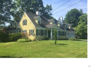 141 Partrick Ave, Norwalk, CT 06851